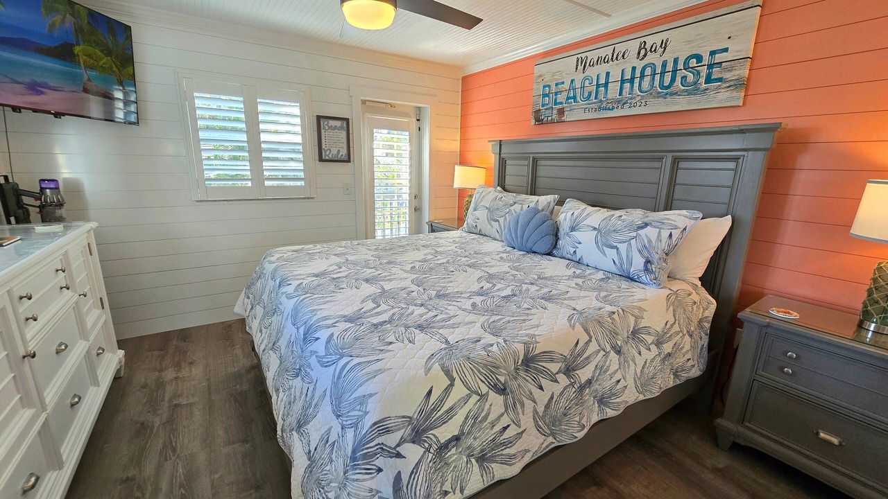 Photo of Bedroom in Bradenton Beach