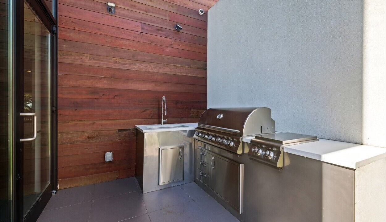 Photo of Outdoor in Capitol Hill