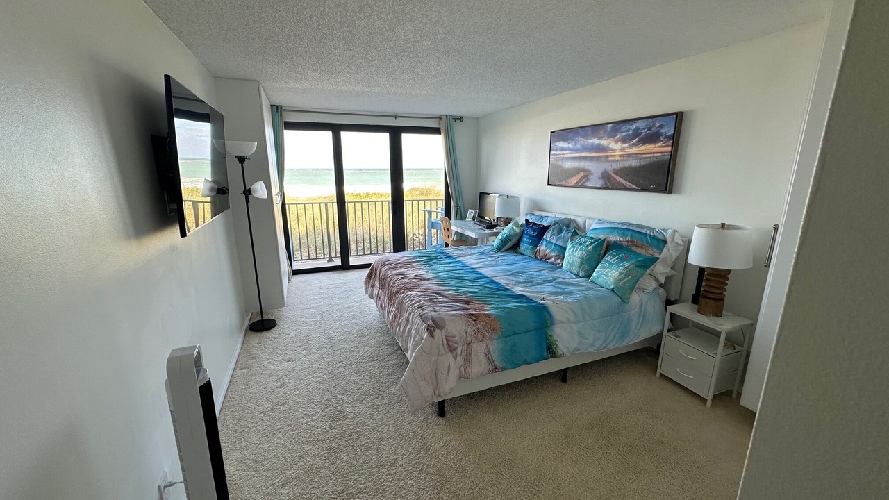 Photo of Bedroom in Stuart