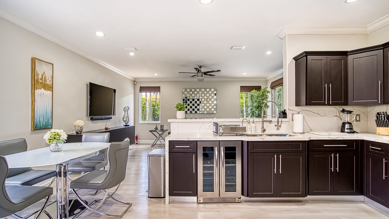Photo of Bedroom in Miami Lakes