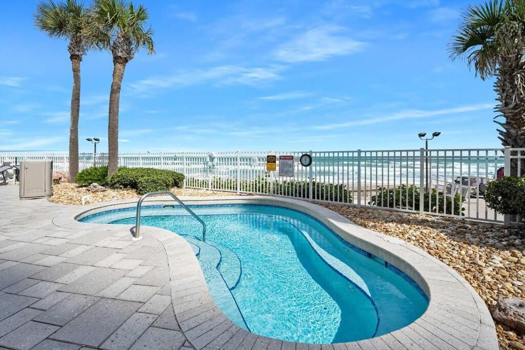 Photo of Outdoor in Kingston