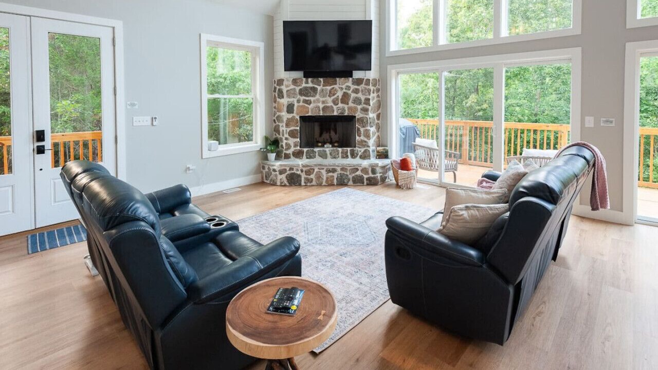 Photo of Livingroom in Seneca