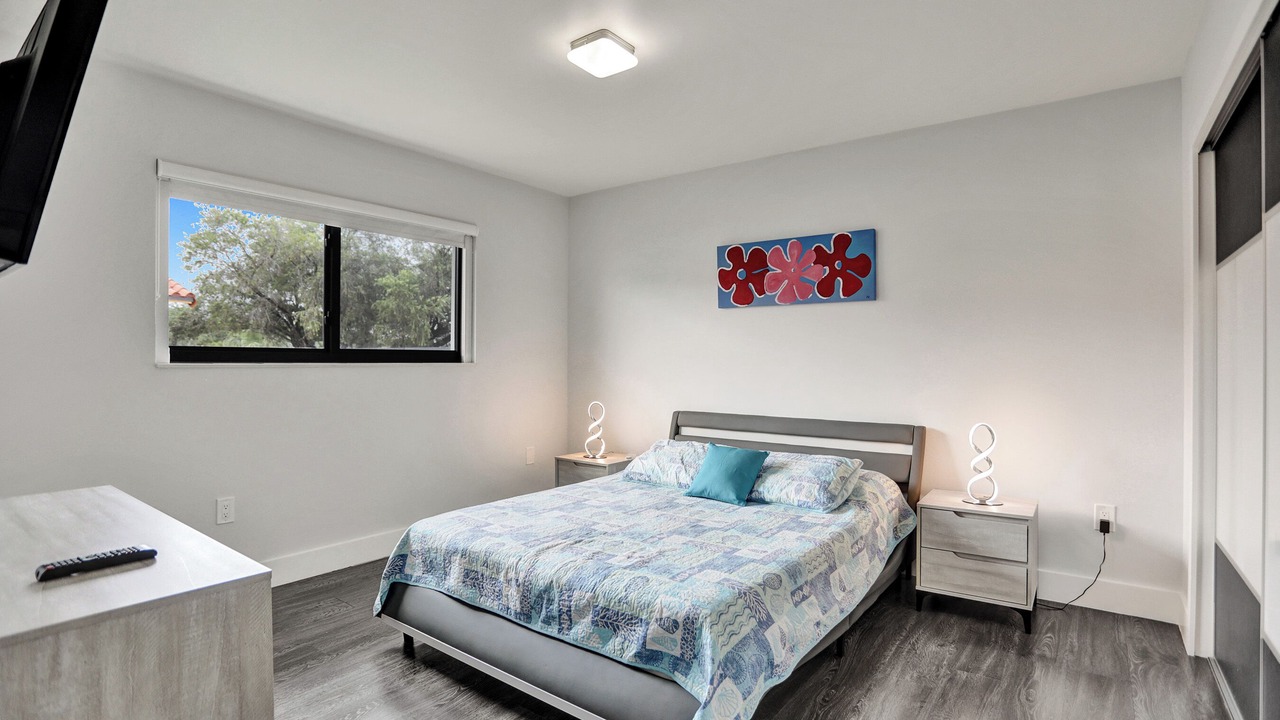 Photo of Bedroom in Sunset