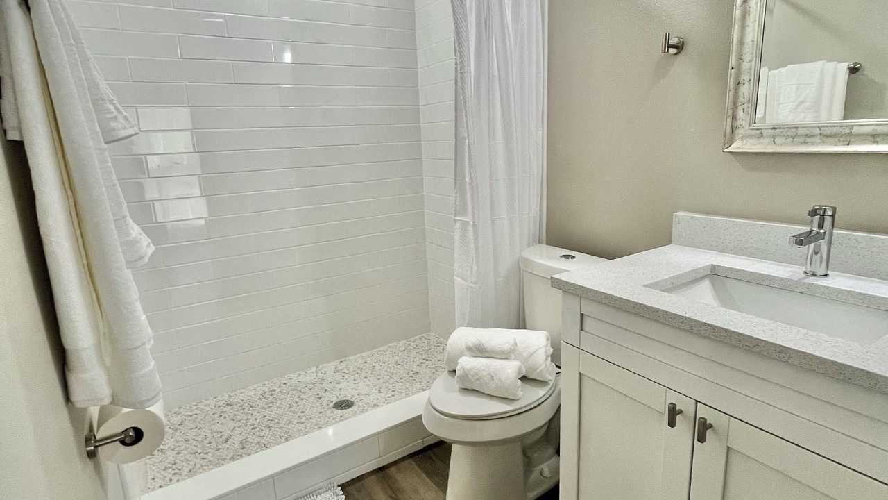 Photo of Bathroom in Town N County Park