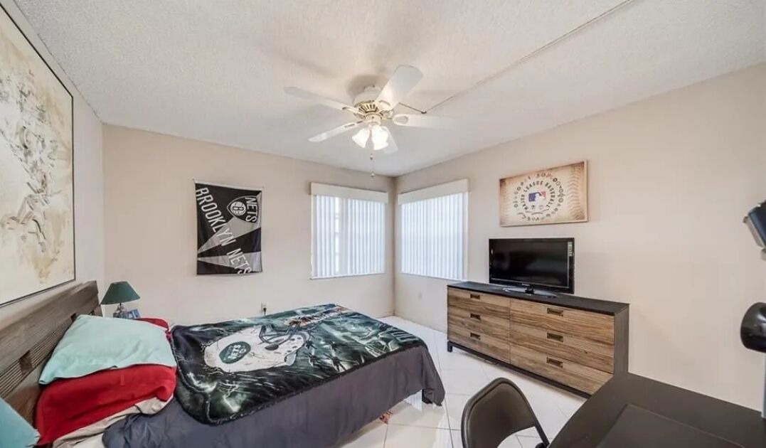 Photo of Bedroom in Inverrary