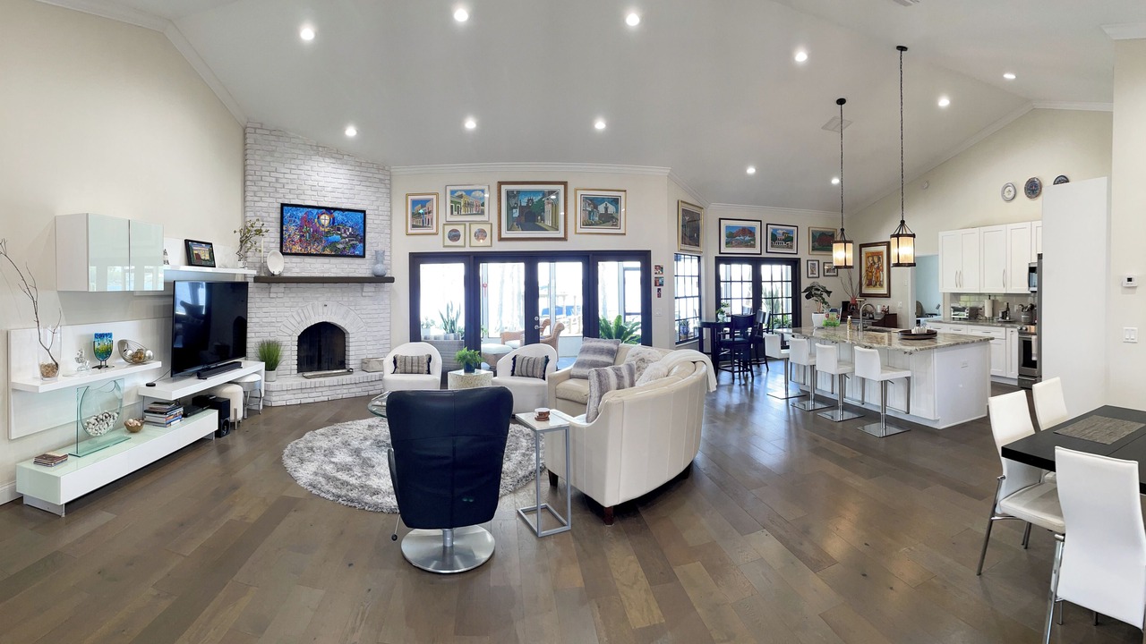 Photo of Livingroom in Fairview Shores