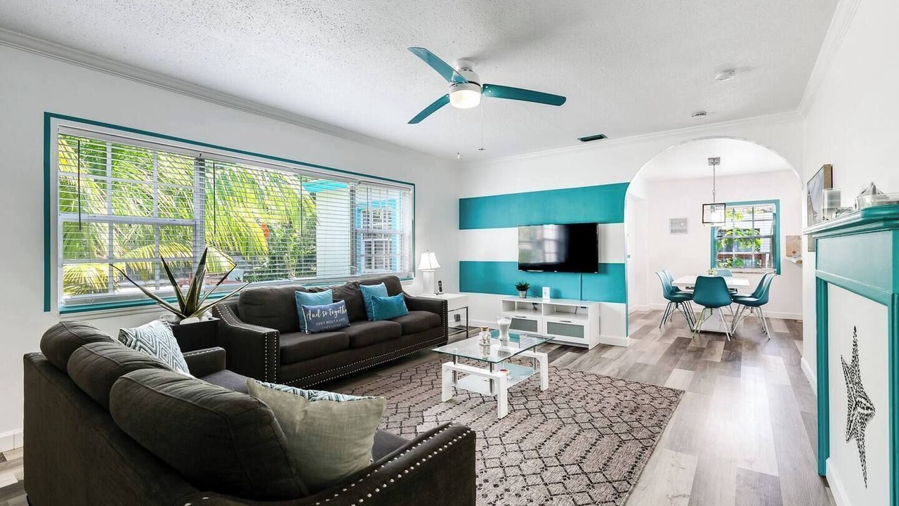 Photo of Livingroom in Royal Poinciana