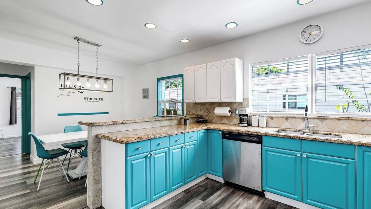 Photo of Kitchen in Royal Poinciana