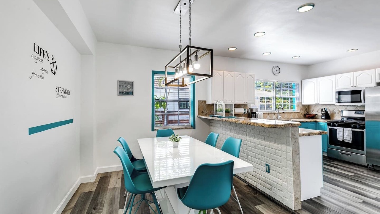 Photo of Kitchen in Royal Poinciana