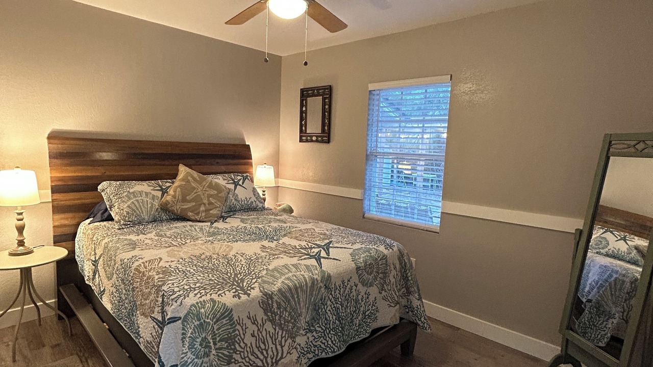Photo of Bedroom in Suwannee
