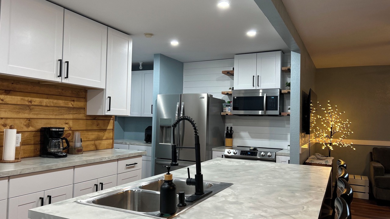 Photo of Kitchen in Suwannee