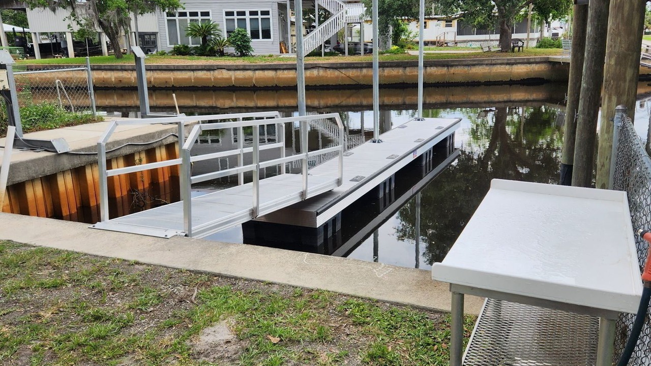 Photo of Outdoor in Suwannee