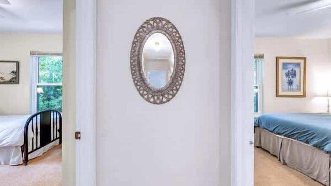 Photo of Bedroom in Eastpoint