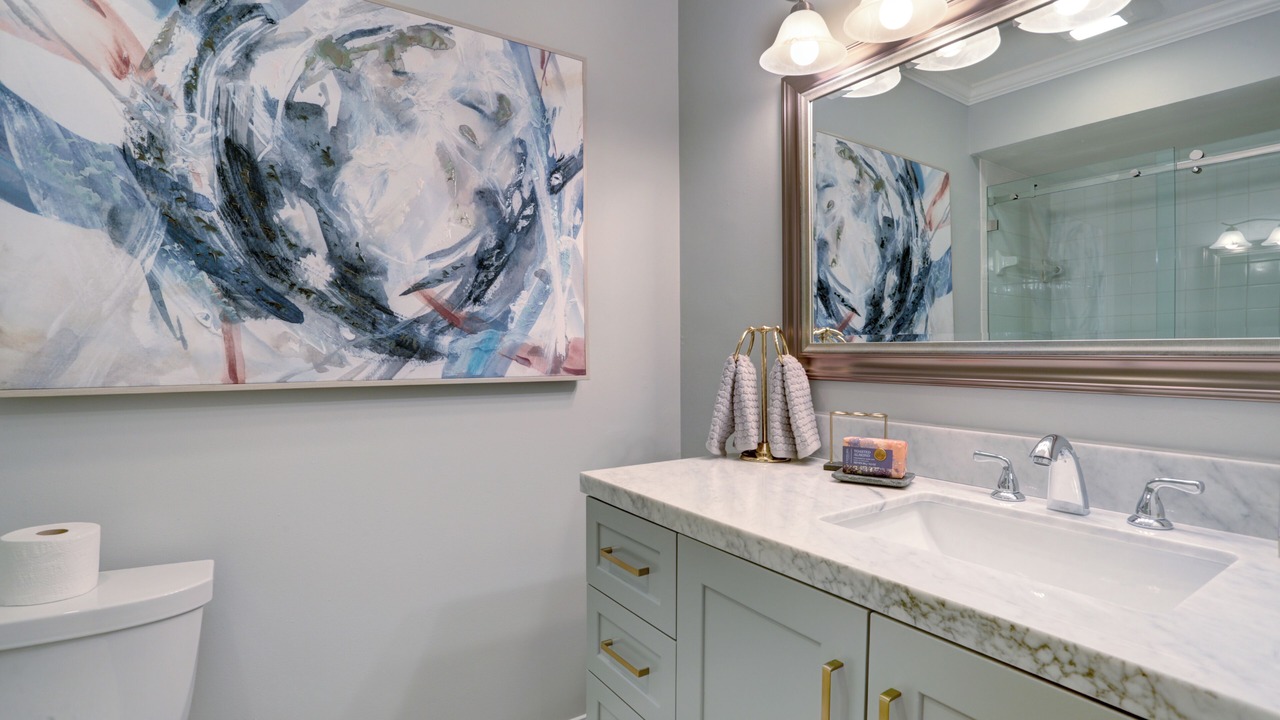 Photo of Bathroom in Pelican Bay