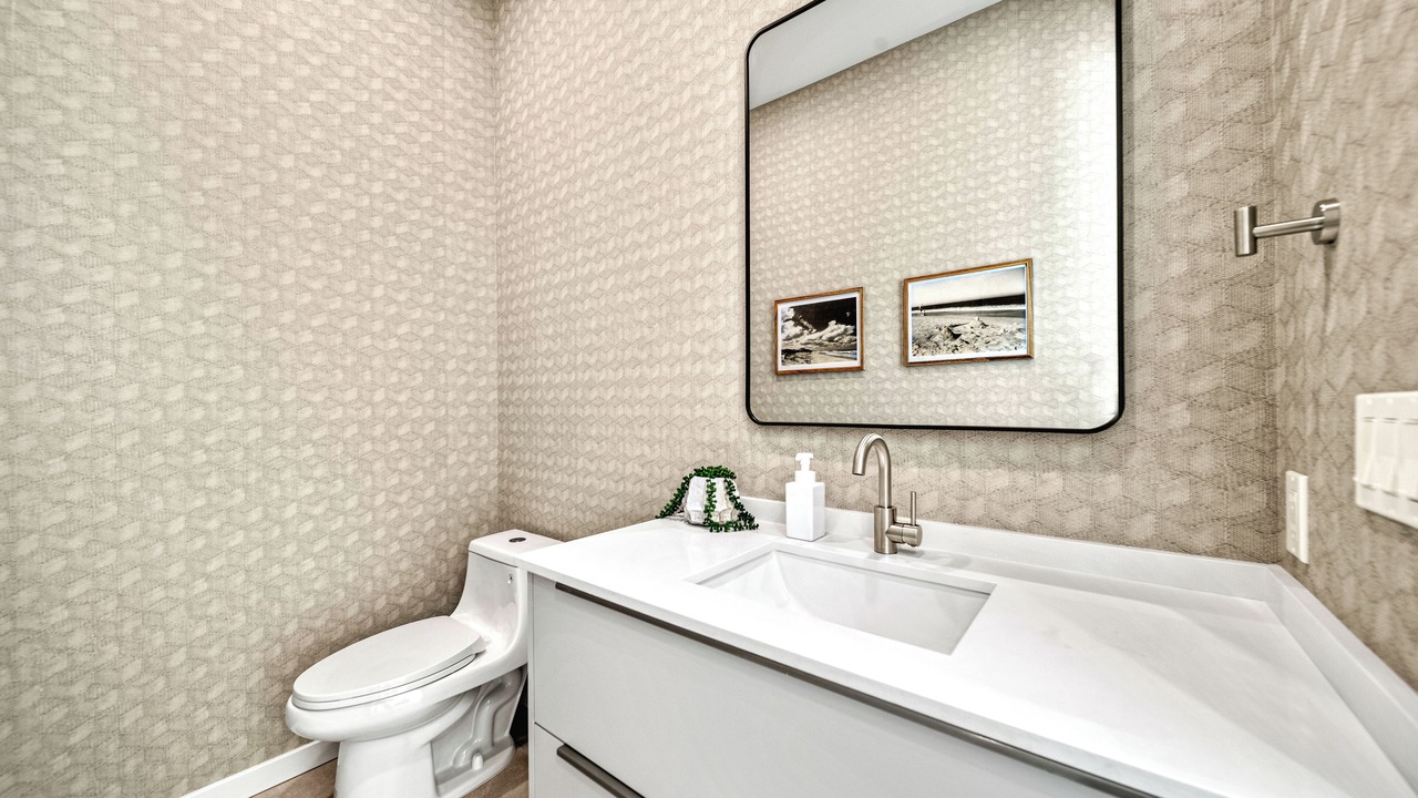 Photo of Bathroom in Arlington Park