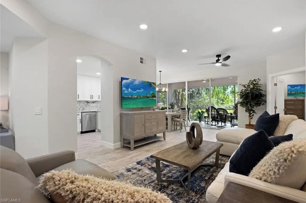 Photo of Livingroom in Bonita Bay