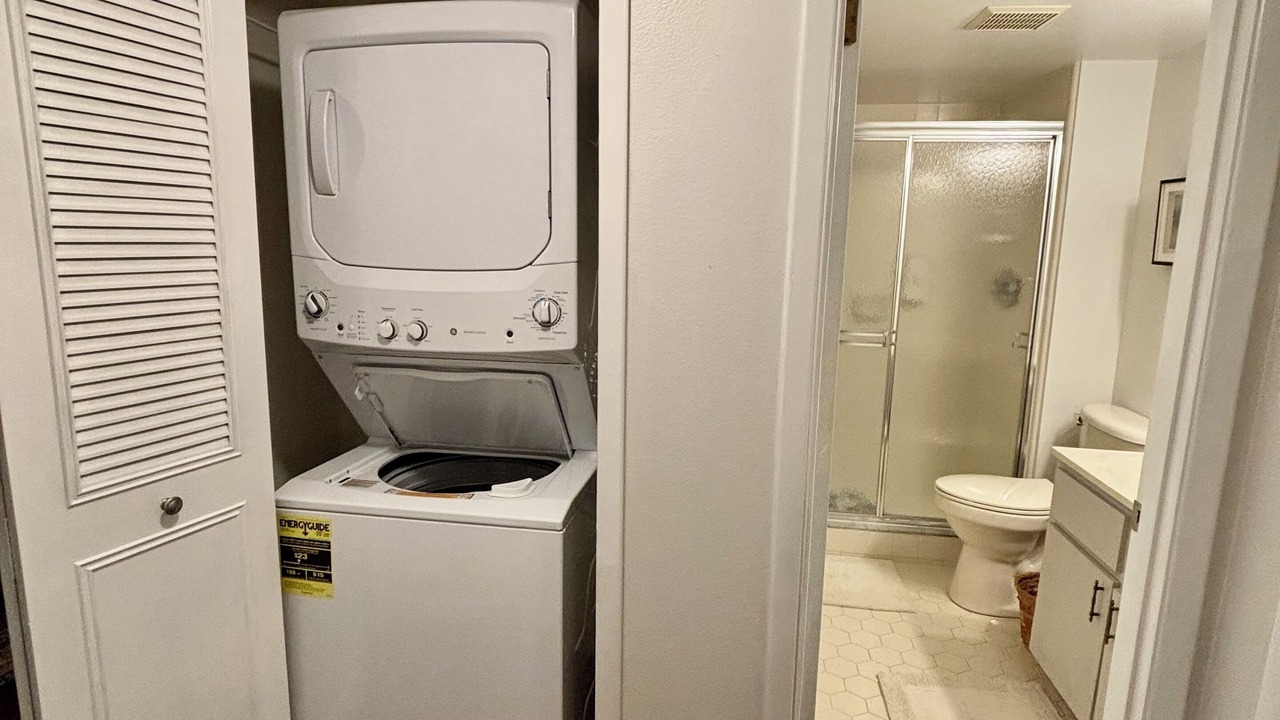 Photo of Bathroom in Sun 'N Lake