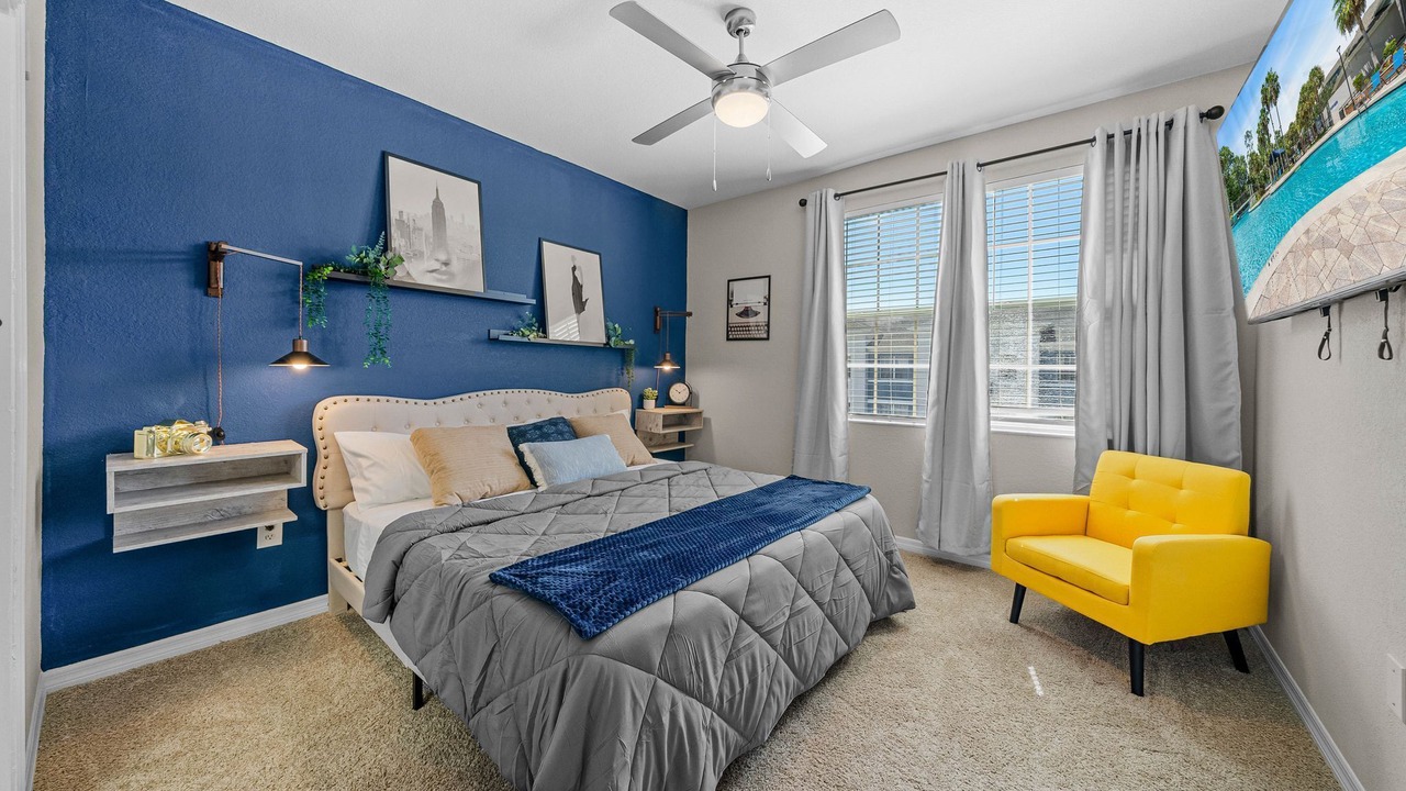 Photo of Bedroom in Westchase