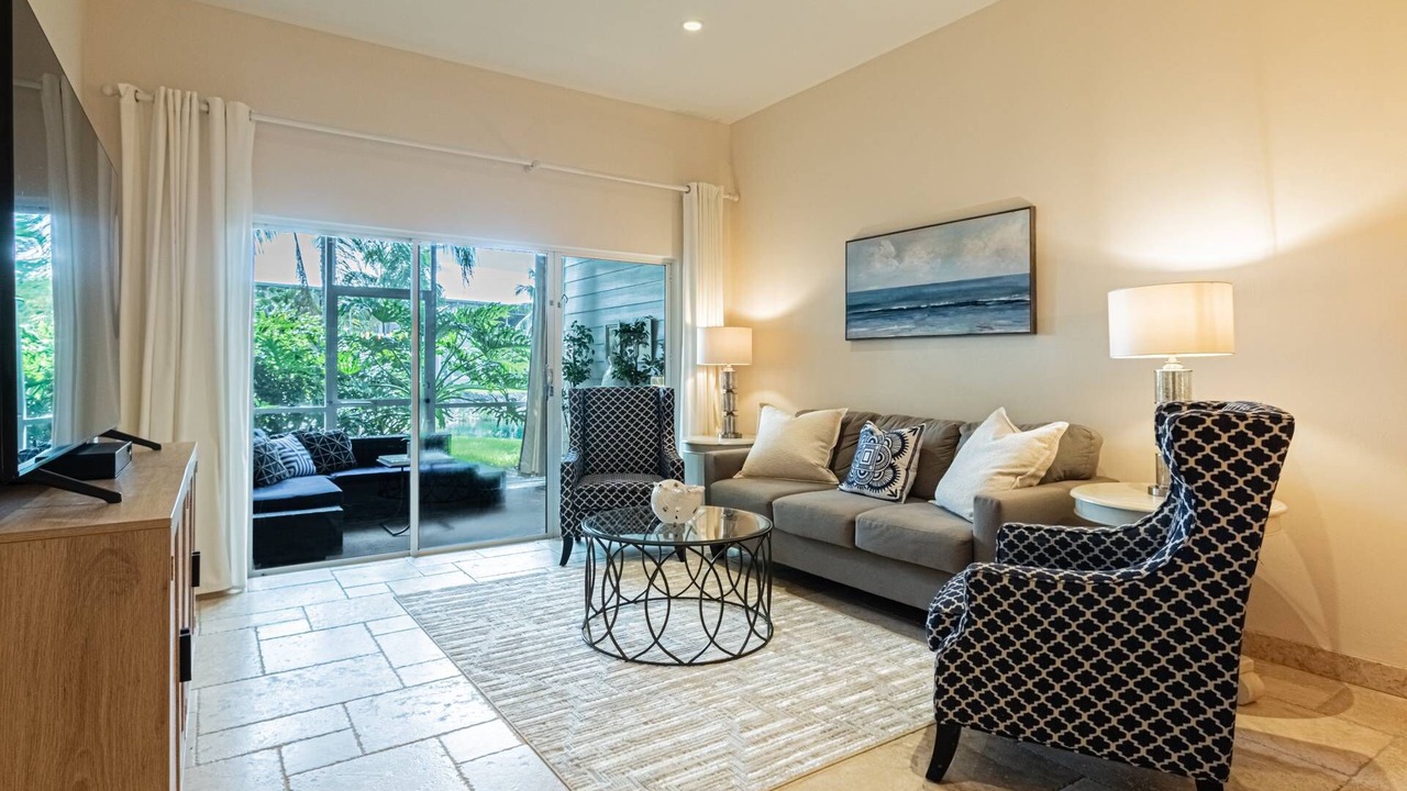 Photo of Livingroom in Naples