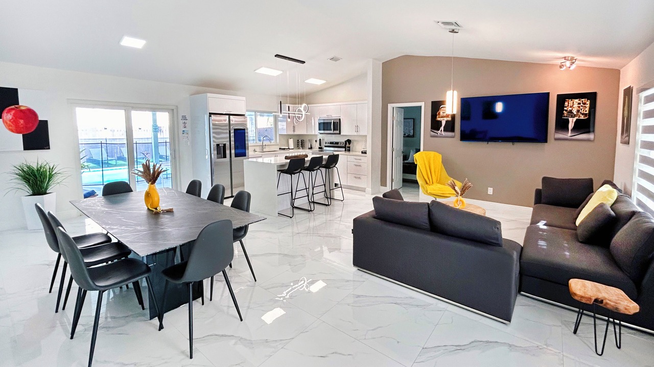 Photo of Others in Palmetto Estates