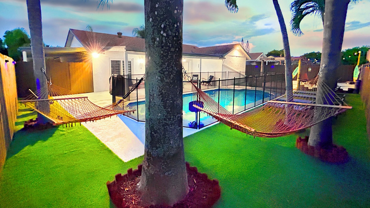 Photo of Outdoor in Palmetto Estates