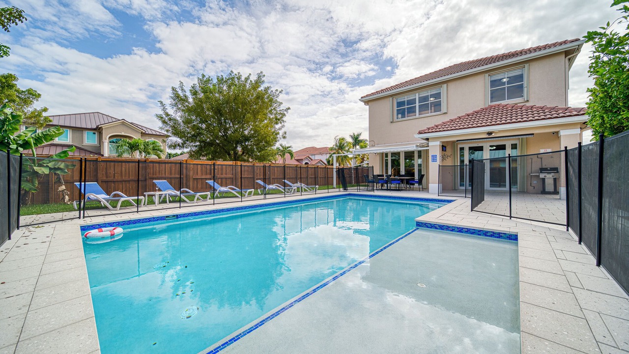 Photo of Outdoor in Ludlam