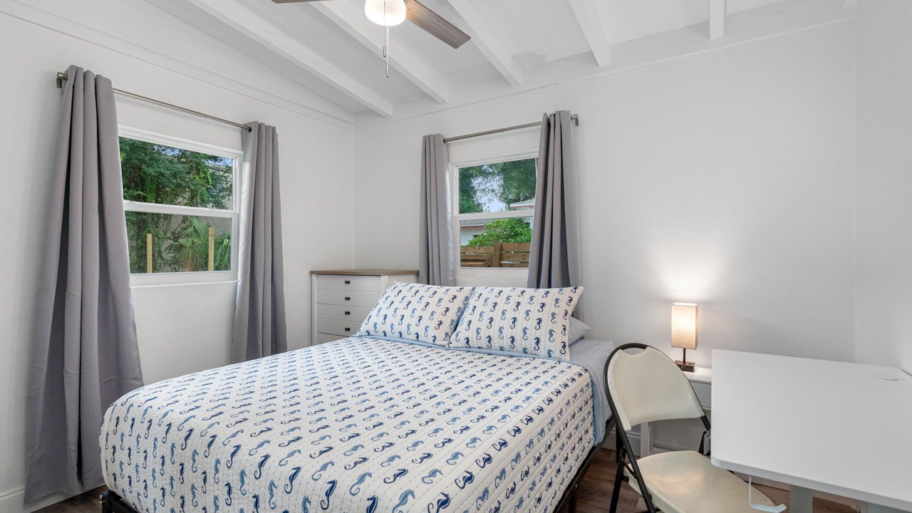 Photo of Bedroom in North Hyde Park