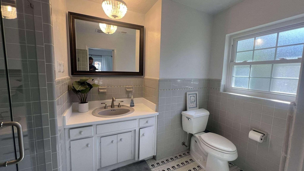 Photo of Bathroom in Melbourne Beach
