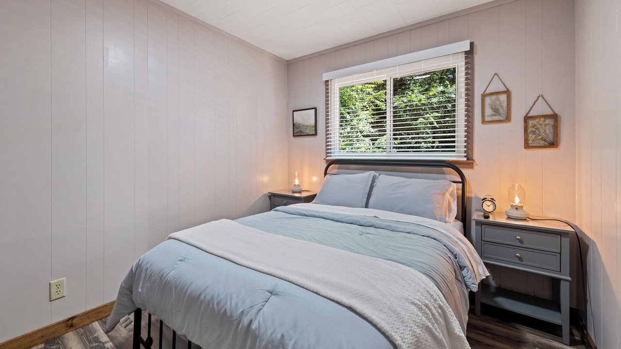 Photo of Bedroom in Maggie Valley