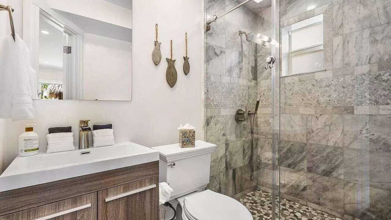 Photo of Bathroom in Pompano Isles