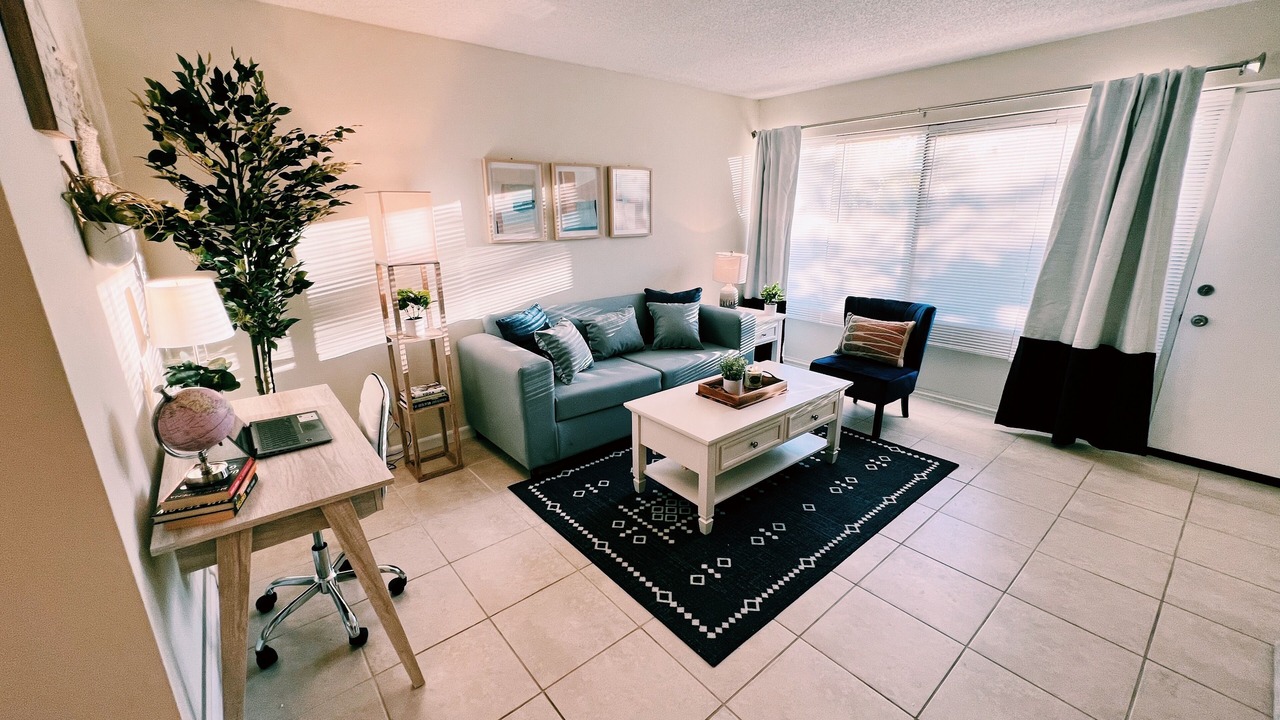 Photo of Bedroom in Jensen Beach