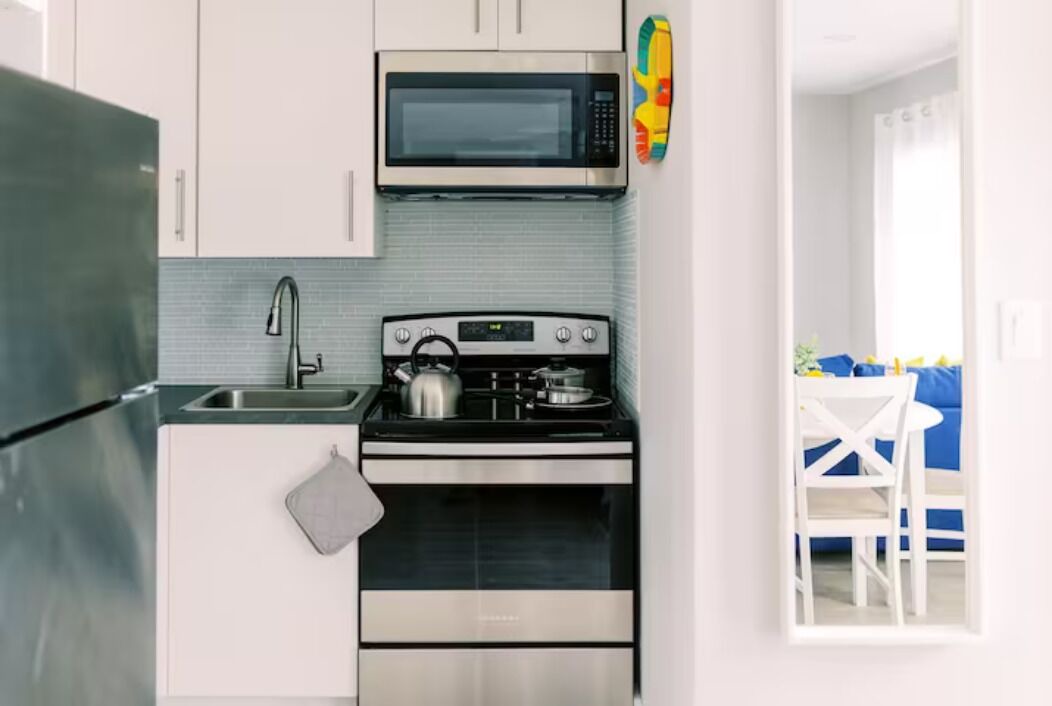 Photo of Kitchen in Lauderdale Harbours
