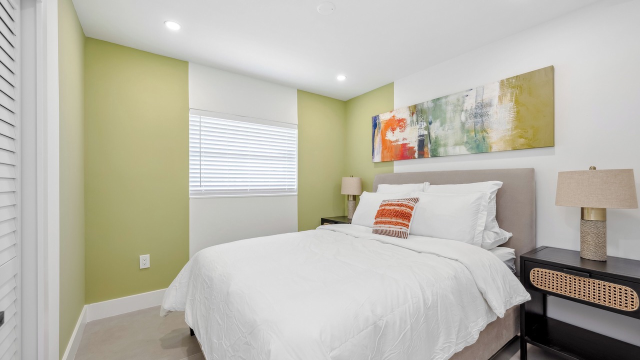 Photo of Bedroom in Cutler Bay