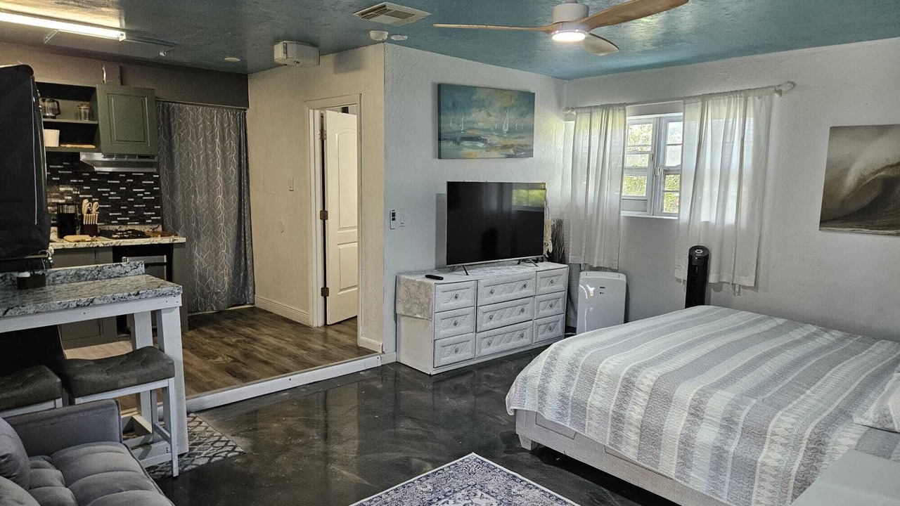 Photo of Bedroom in Tropic Palms