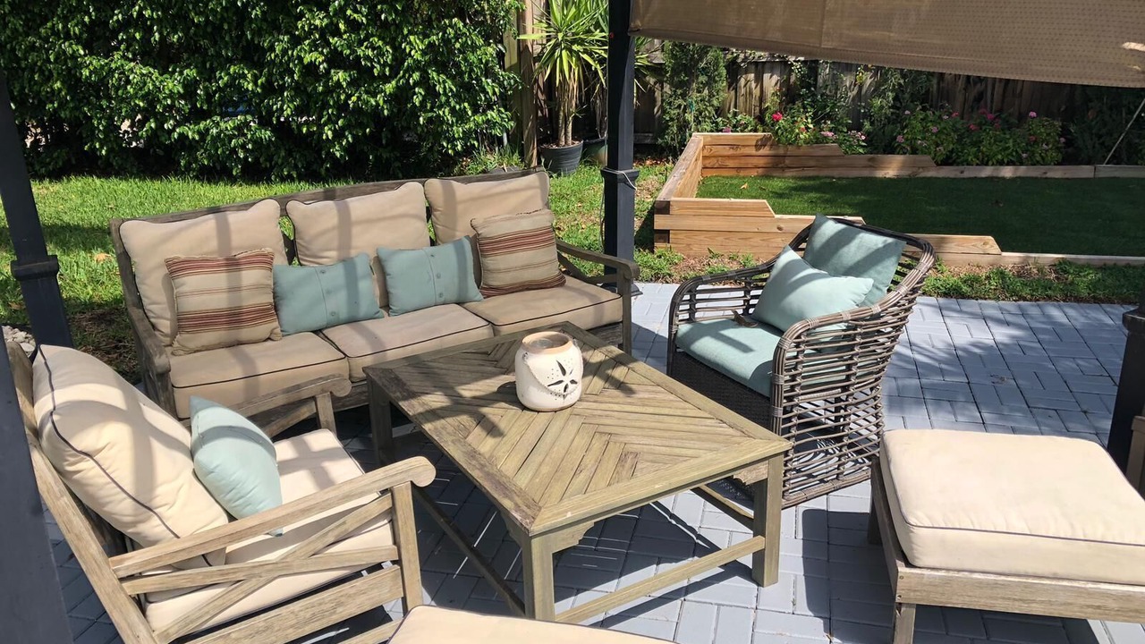 Photo of Patio Balcony in Tropic Palms