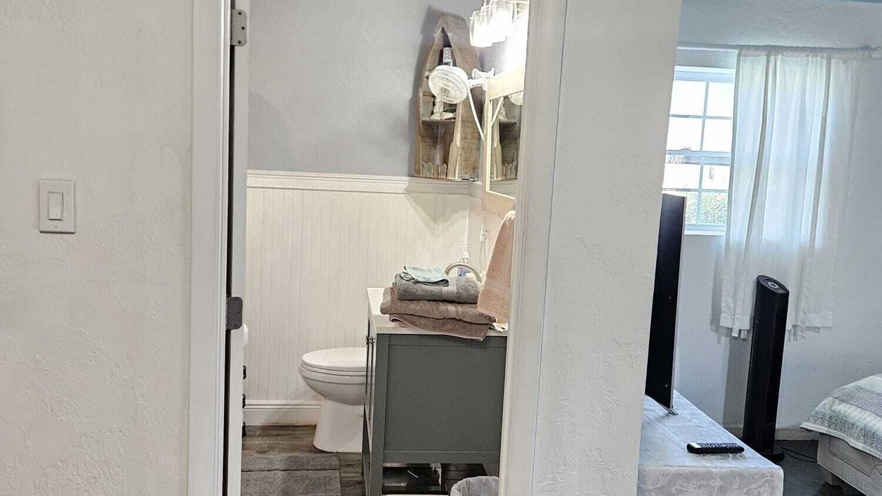 Photo of Bathroom in Tropic Palms