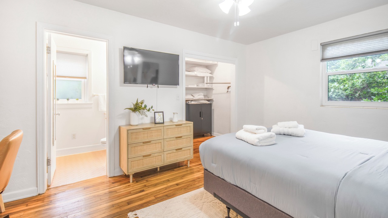 Photo of Bedroom in Gainesville