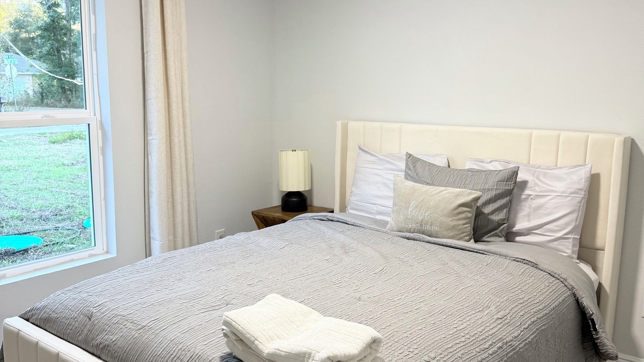 Photo of Bedroom in Fellowship