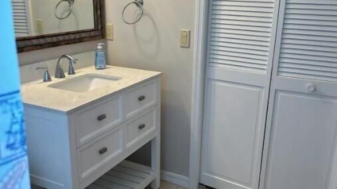 Photo of Bathroom in Palm Harbor