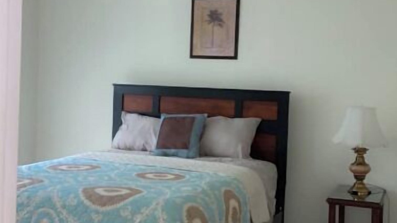 Photo of Bedroom in South View