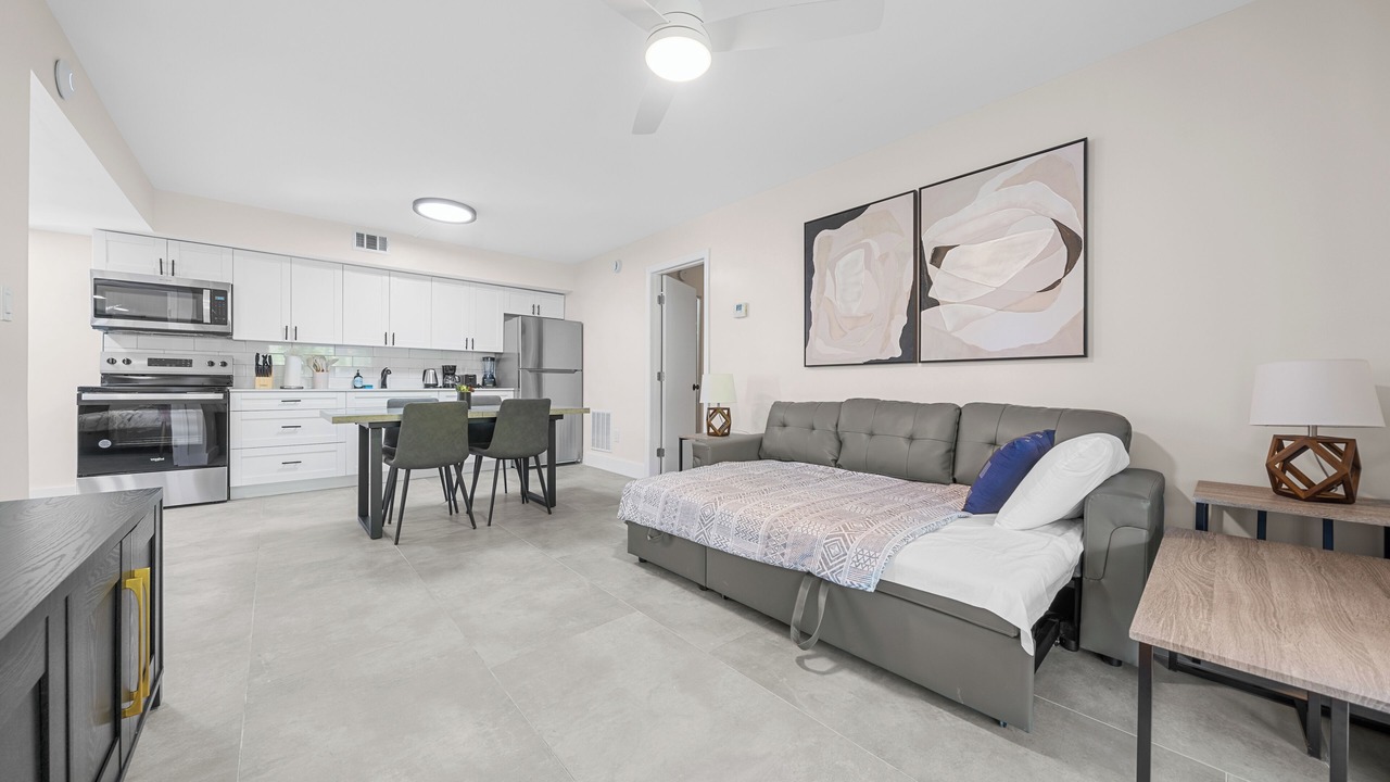Photo of Bedroom in Lake Ridge