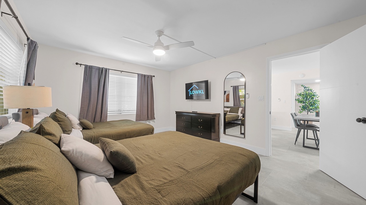 Photo of Bedroom in Lake Ridge
