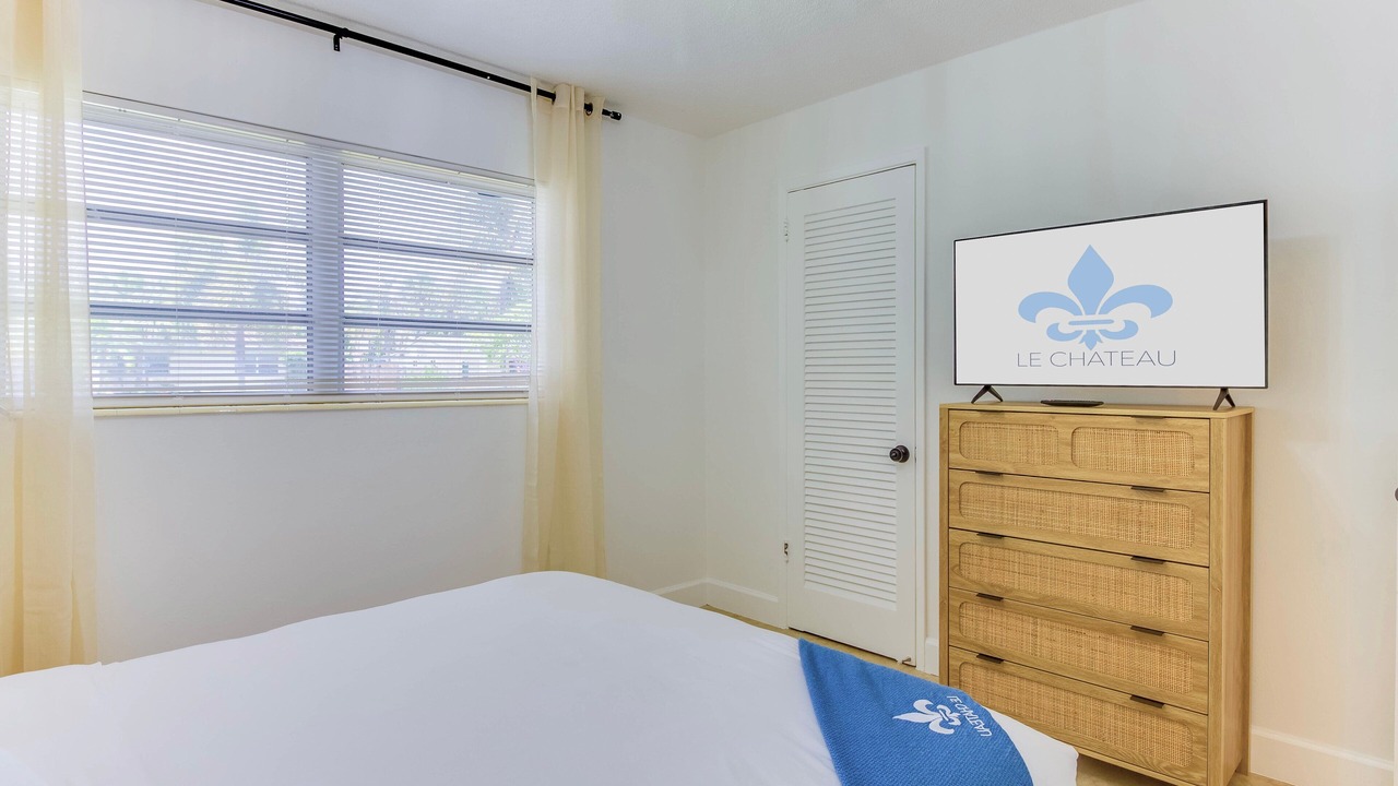 Photo of Bedroom in Cypress Lakes