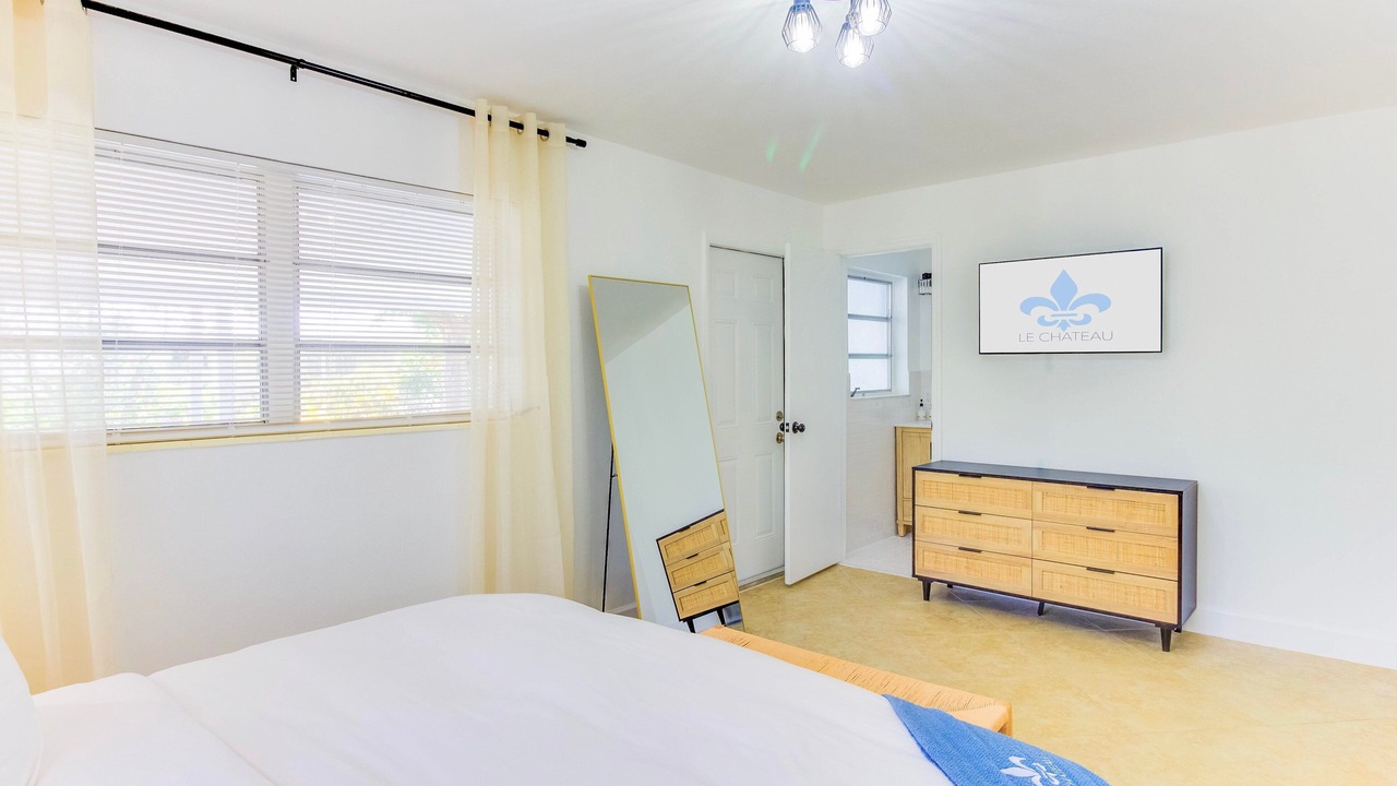 Photo of Bedroom in Cypress Lakes