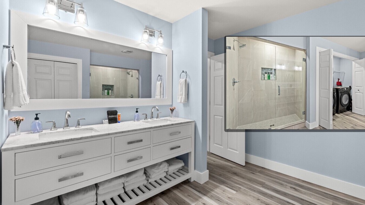 Photo of Bedroom in Crystal Beach