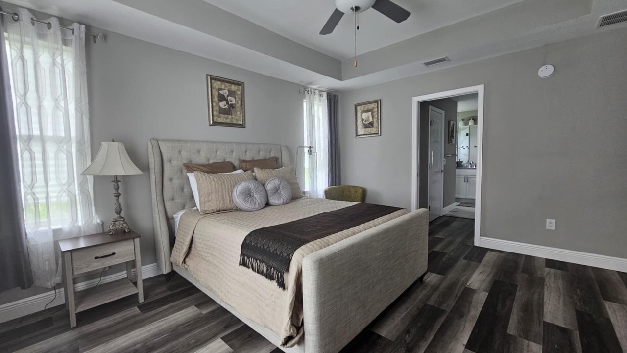 Photo of Bedroom in Sebring