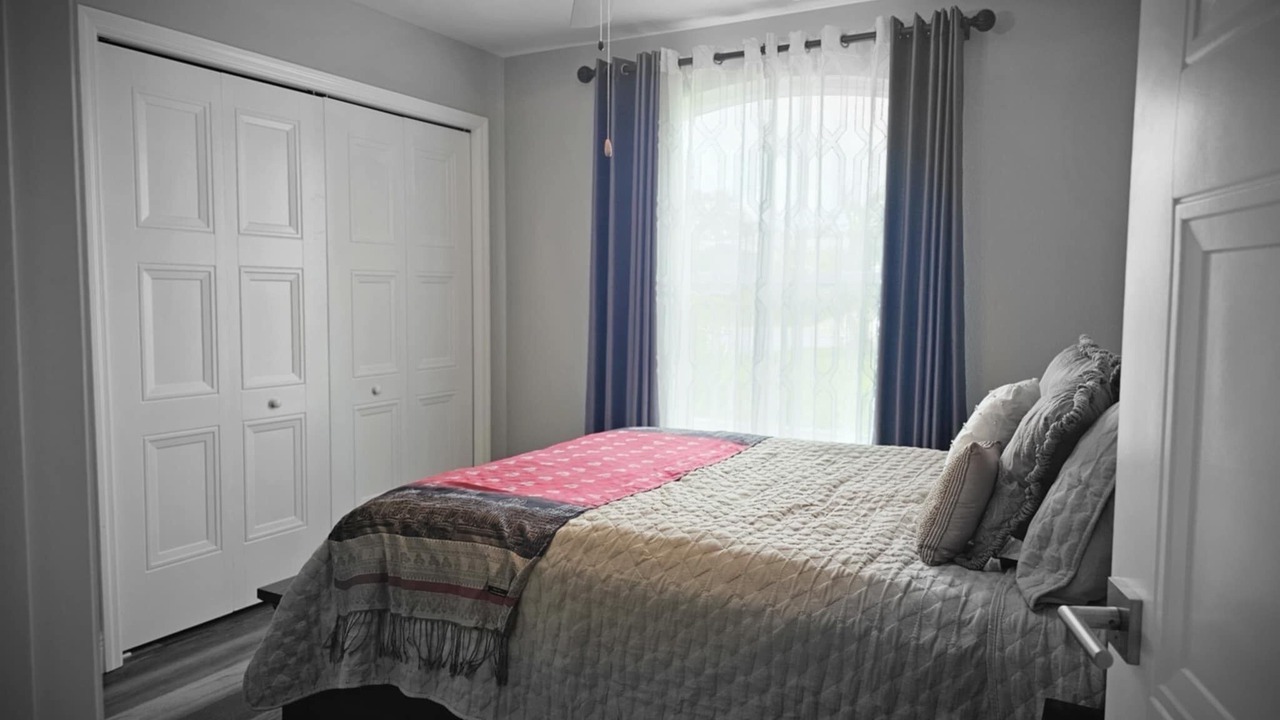 Photo of Bedroom in Sebring