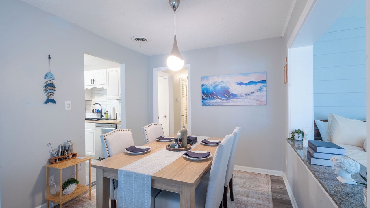 Photo of Livingroom in Bayshore Gardens