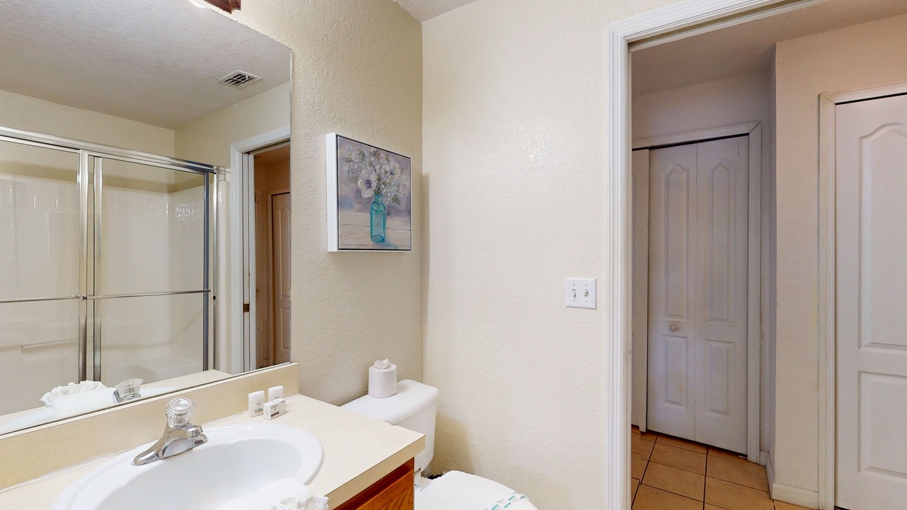 Photo of Bathroom in Silver Creek