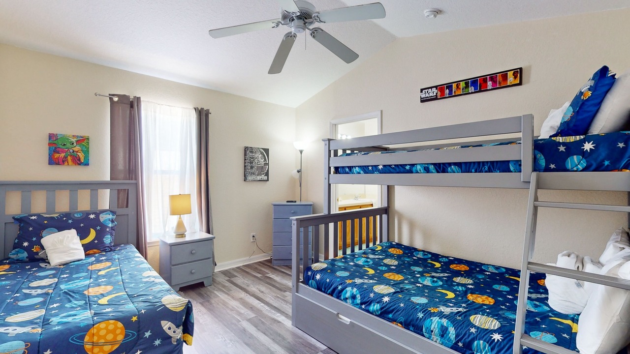 Photo of Bedroom in Silver Creek
